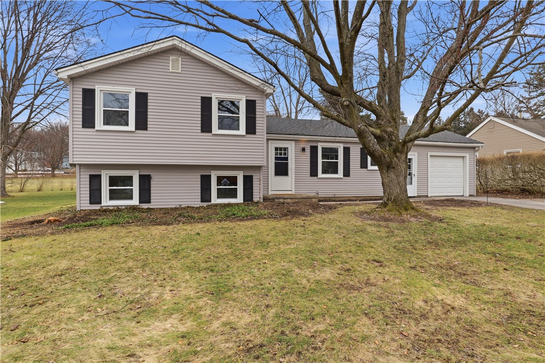 36 Yellowstone Drive