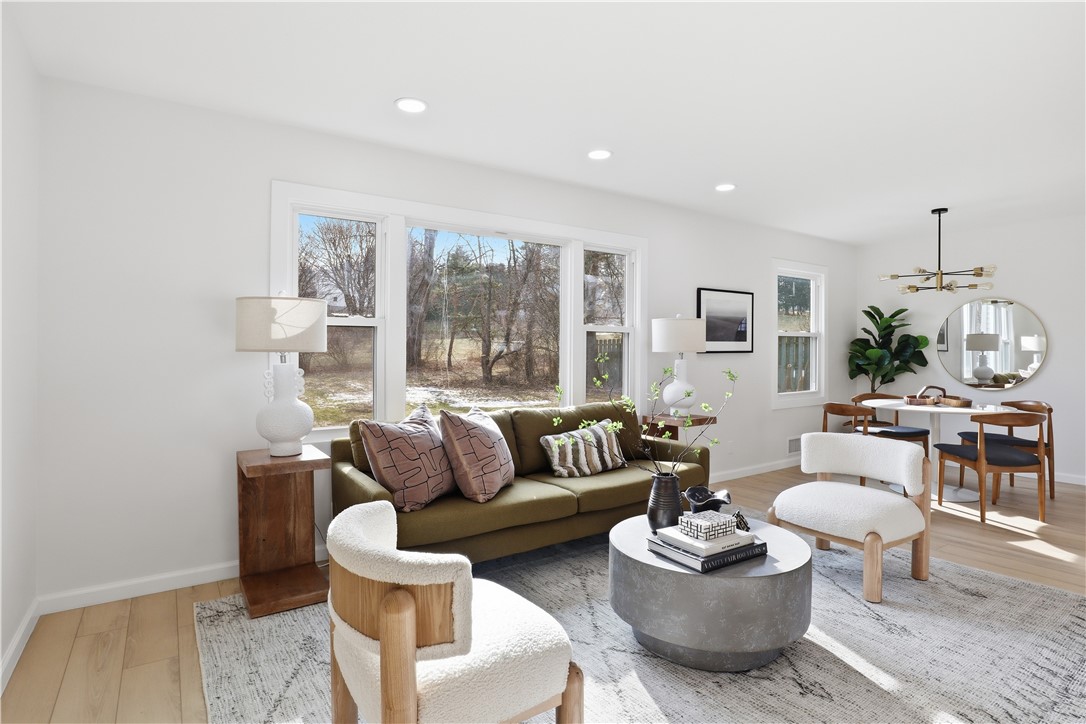 36 Yellowstone Drive