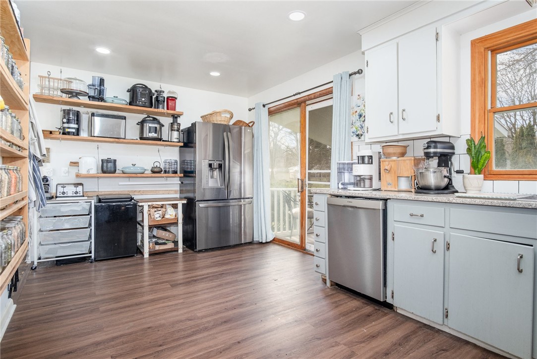 569 Marsh Road, Pittsford, New York image 7