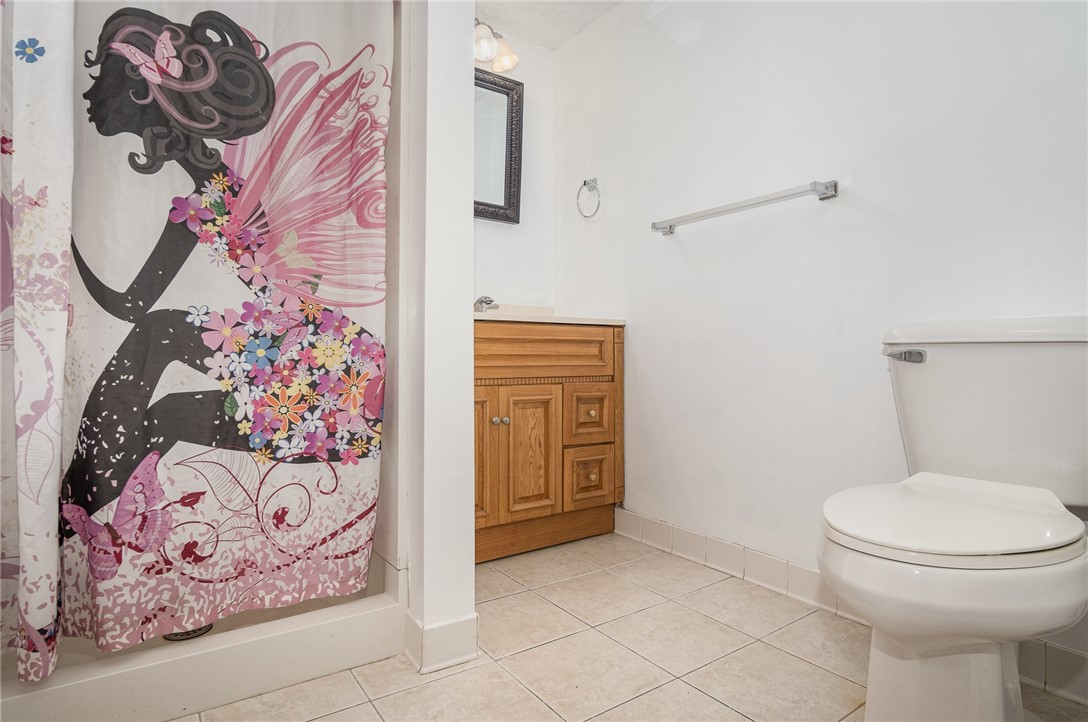569 Marsh Road, Pittsford, New York image 16