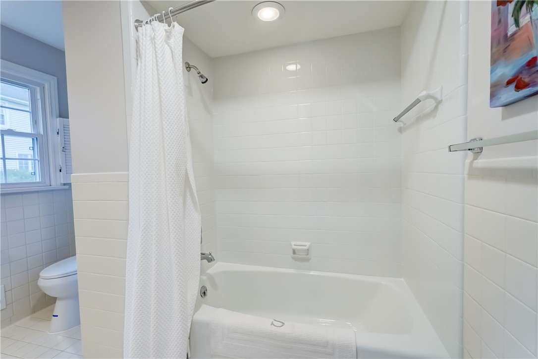 19 Split Rock Road, Pittsford, New York image 32