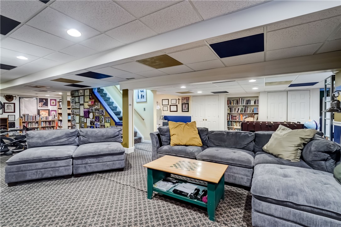 19 Split Rock Road, Pittsford, New York image 38