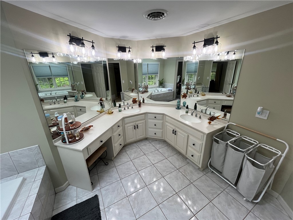 11901 Jolley Way Way, Corning, New York image 44