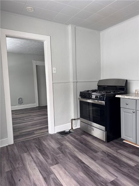 Tiny photo for 929 Plymouth Avenue N, Rochester, NY 14608 (MLS # R1655169)