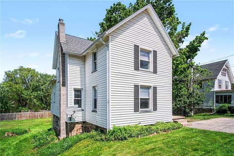 Homes For Sale - 1897 Ridge Rd Rd<br/> Ontario, NY 14519