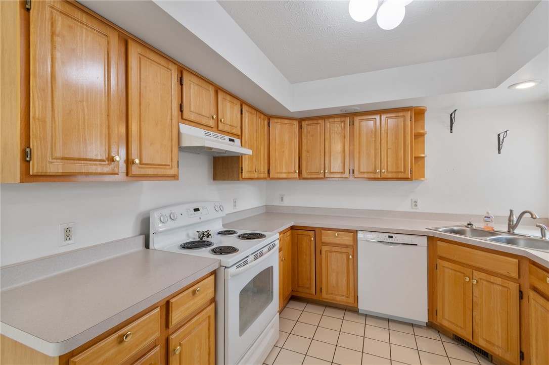 5752 Running Brook Road