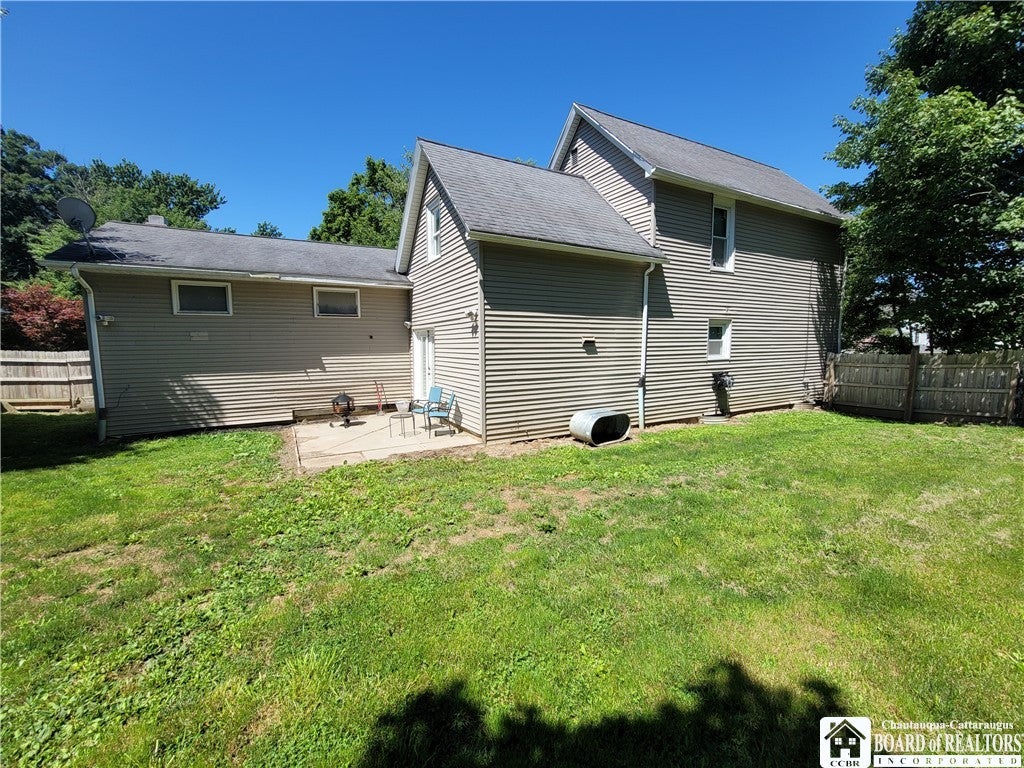 Photo of 215 Cole Avenue, Jamestown, NY 14701 (MLS # R1704448)