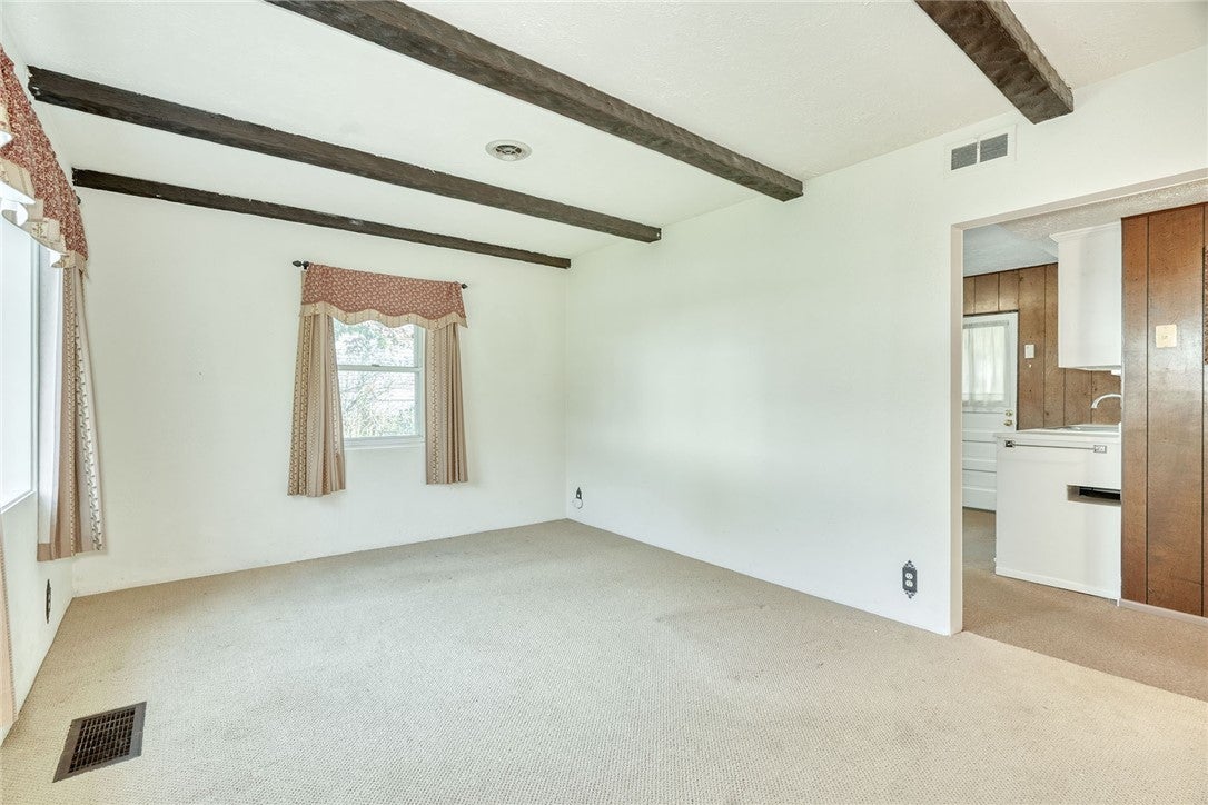 28 Audley Way