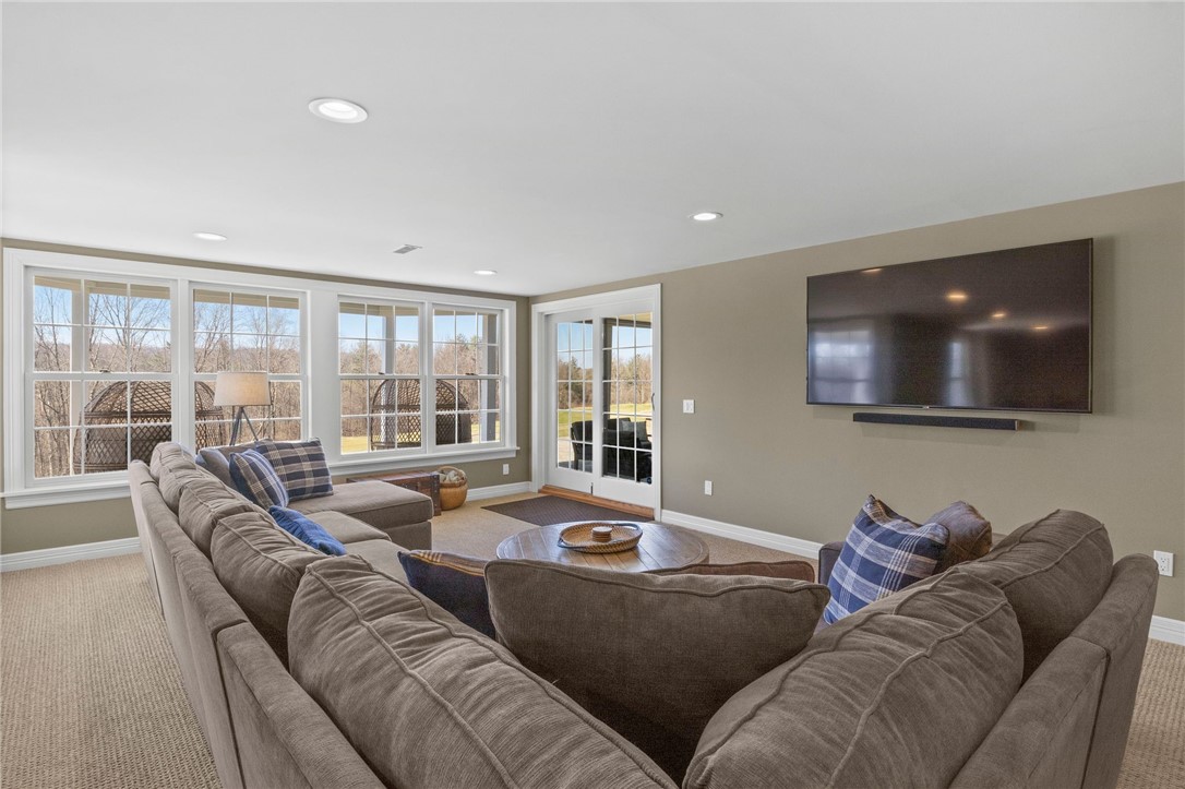 34 Cobble Creek Road, Victor, New York image 37