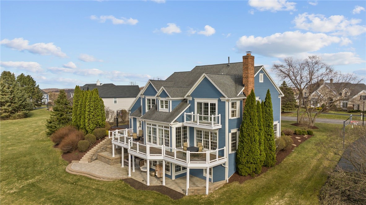 34 Cobble Creek Road, Victor, New York image 1