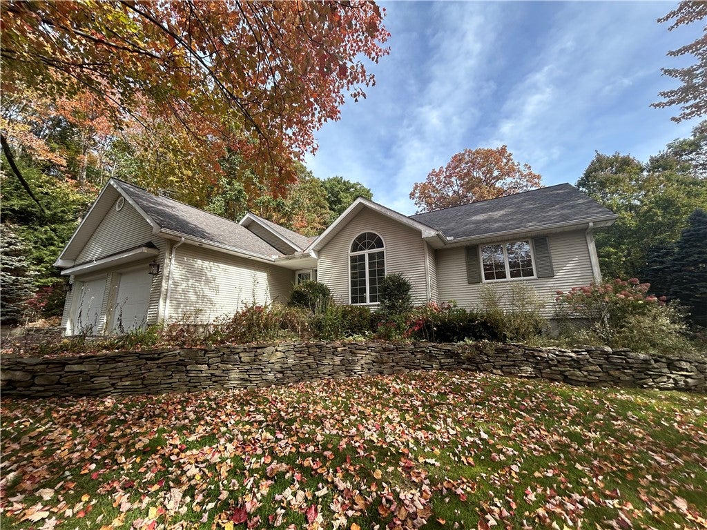 186 Hillside Drive