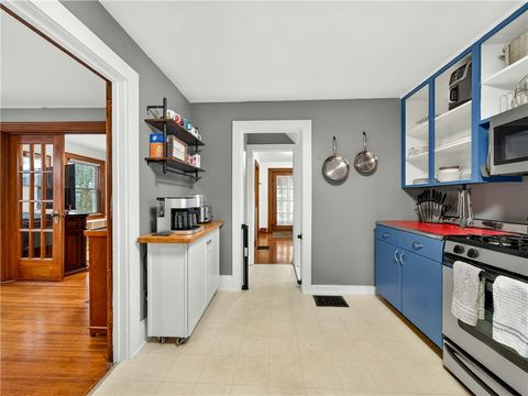 Tiny photo for 412 S Lincoln Road, East Rochester, NY 14445 (MLS # R1654754)