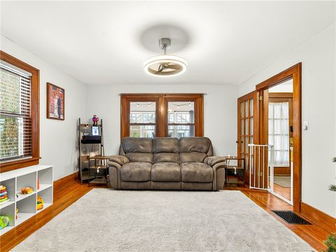 Tiny photo for 412 S Lincoln Road, East Rochester, NY 14445 (MLS # R1654754)