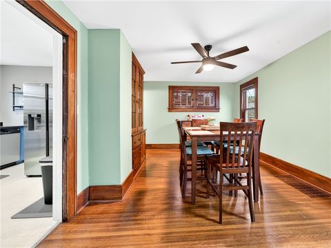 Tiny photo for 412 S Lincoln Road, East Rochester, NY 14445 (MLS # R1654754)