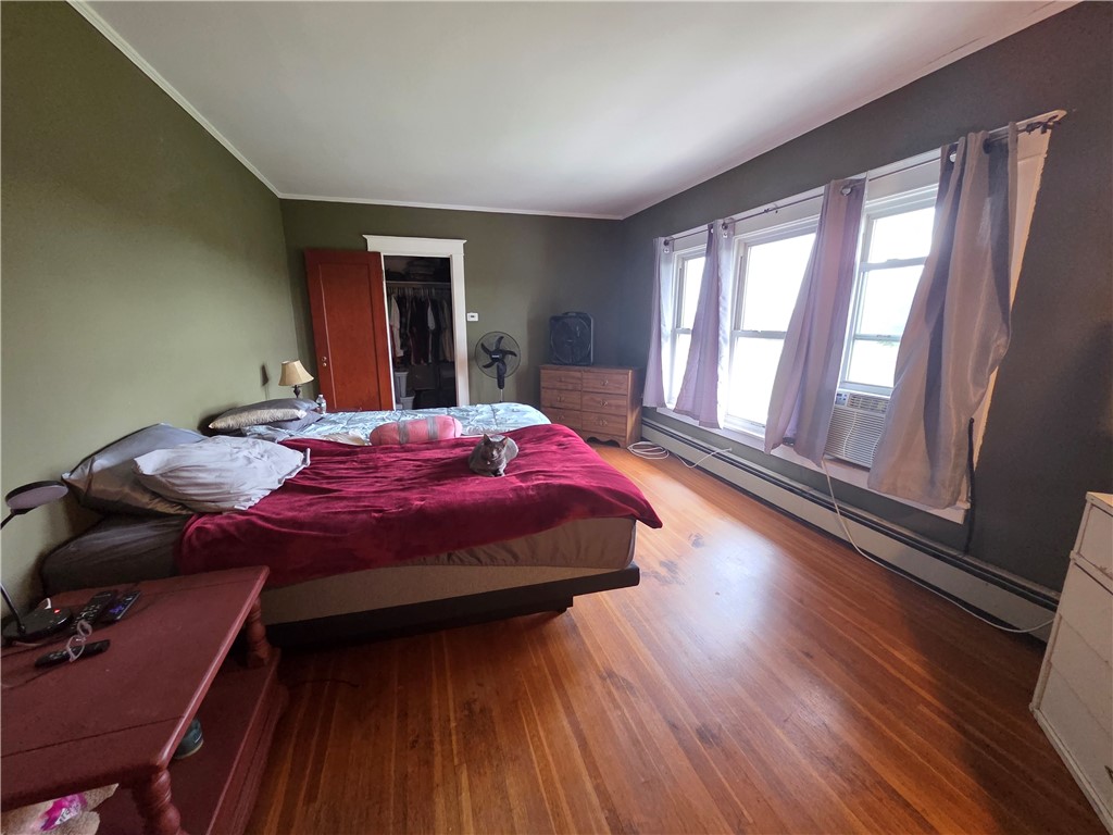 Shelby, New York 14103, United States, 6 Bedrooms Bedrooms, ,2 BathroomsBathrooms,Residential,Active,223224