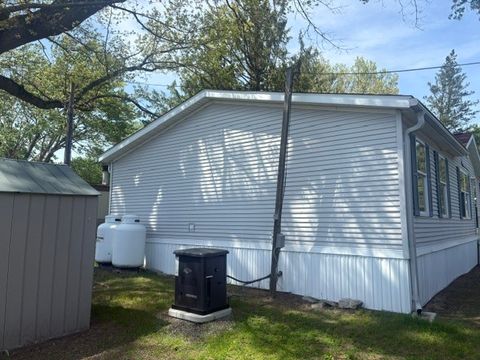 Tiny photo for 5 Skyview Drive, Penfield, NY 14626 (MLS # R1684877)