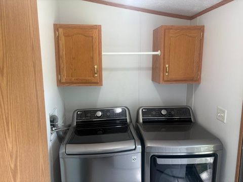 Tiny photo for 5 Skyview Drive, Penfield, NY 14626 (MLS # R1684877)
