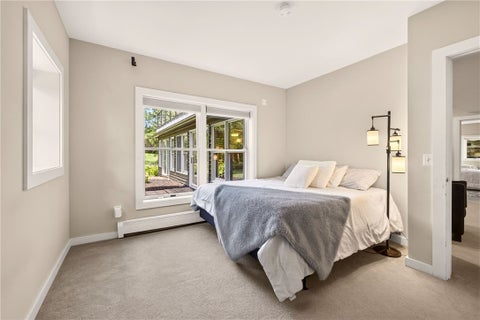 Tiny photo for 3 Graywood Lane, Pittsford, NY 14534 (MLS # R1714023)