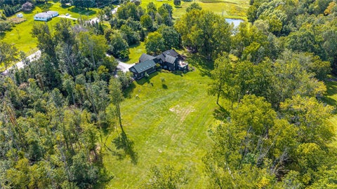 Tiny photo for 3 Graywood Lane, Pittsford, NY 14534 (MLS # R1714023)