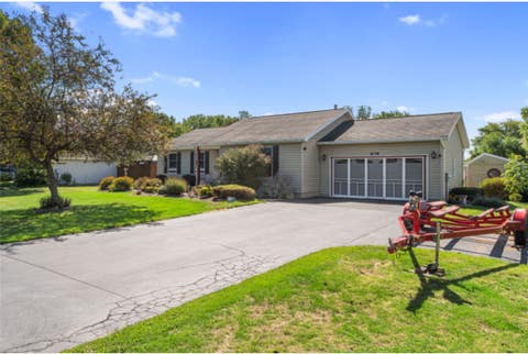 Photo for 25 Kuhn Road