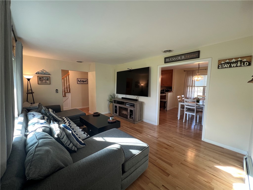 37 Woodcrest Way, Conklin, New York image 4