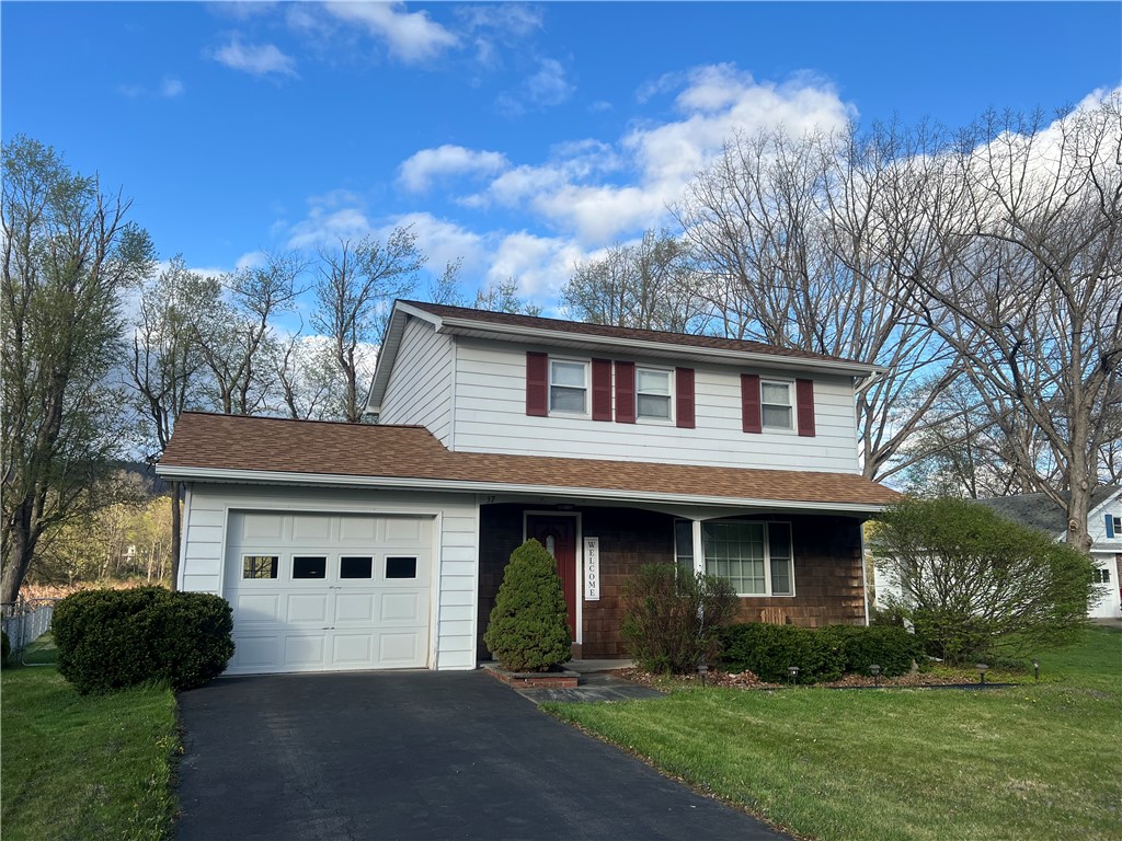 37 Woodcrest Way, Conklin, New York image 1