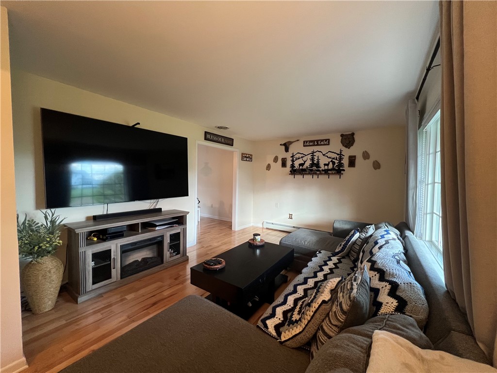 37 Woodcrest Way, Conklin, New York image 3