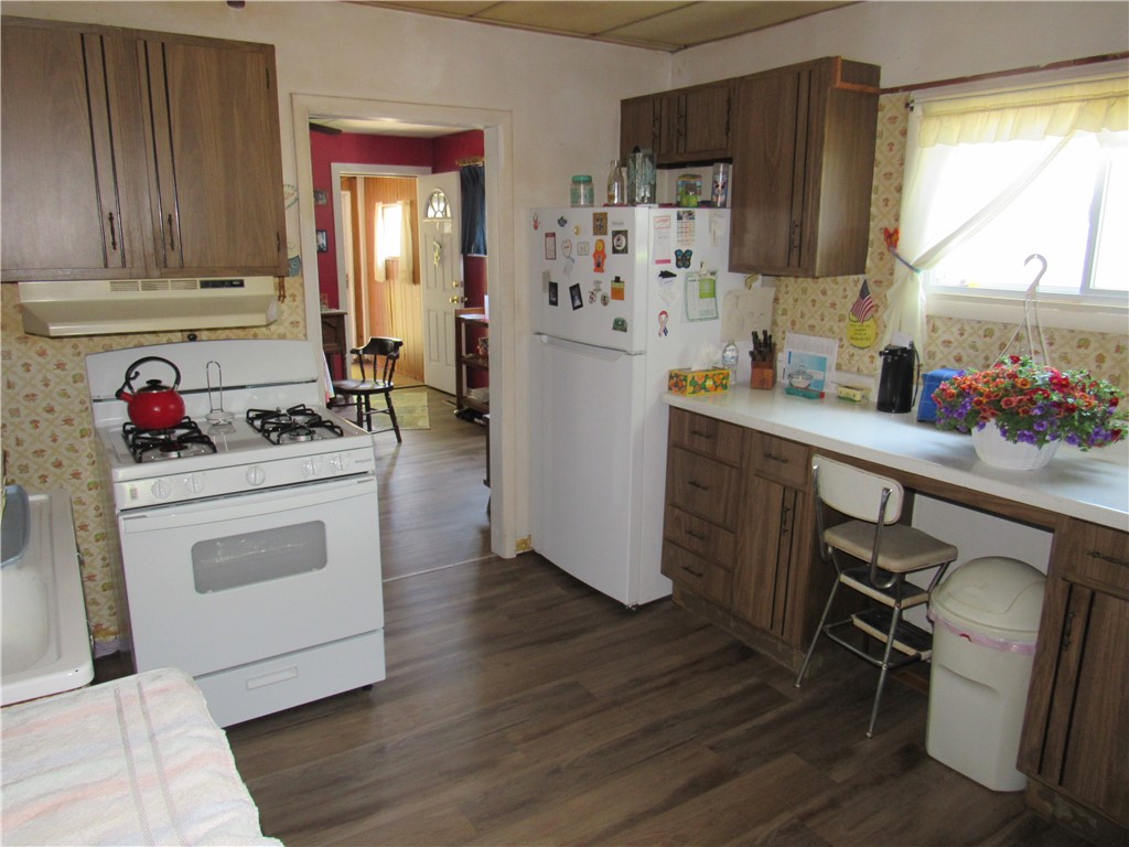 140 Huntley Street, Syracuse, New York image 9