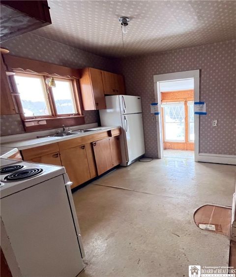 Tiny photo for 24 Washington Street, New Albion, NY 14719 (MLS # R1655459)