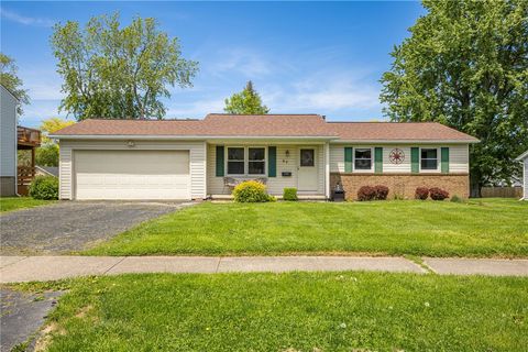 Photo of 96 Grandview Lane, Greece, NY 14612 (MLS # R1684900)