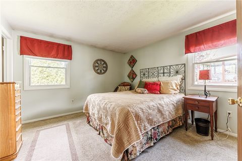 Tiny photo for 96 Grandview Lane, Greece, NY 14612 (MLS # R1684900)