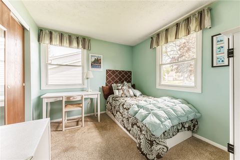 Tiny photo for 96 Grandview Lane, Greece, NY 14612 (MLS # R1684900)