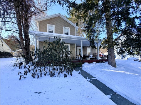 Photo for 128 W Fourth Street