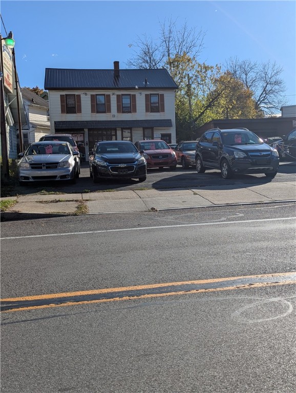 2211 & 2215 clifford avenue