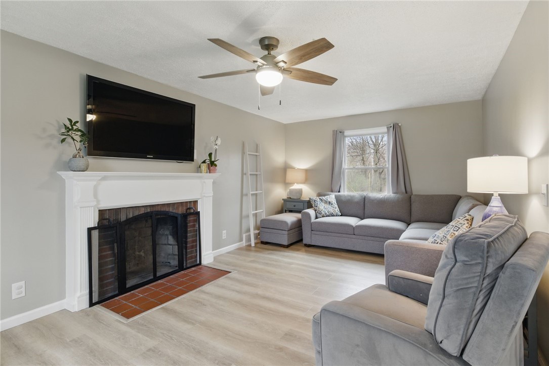 26 Picturesque Drive, Greece, New York image 5