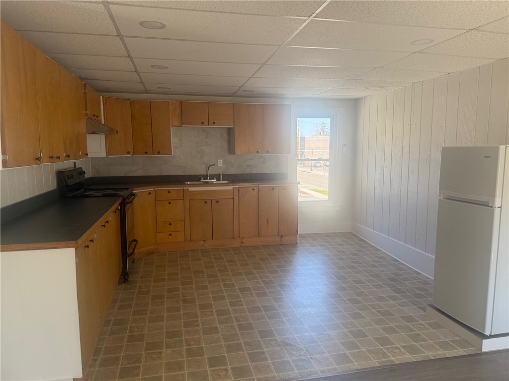 221 S Franklin Street