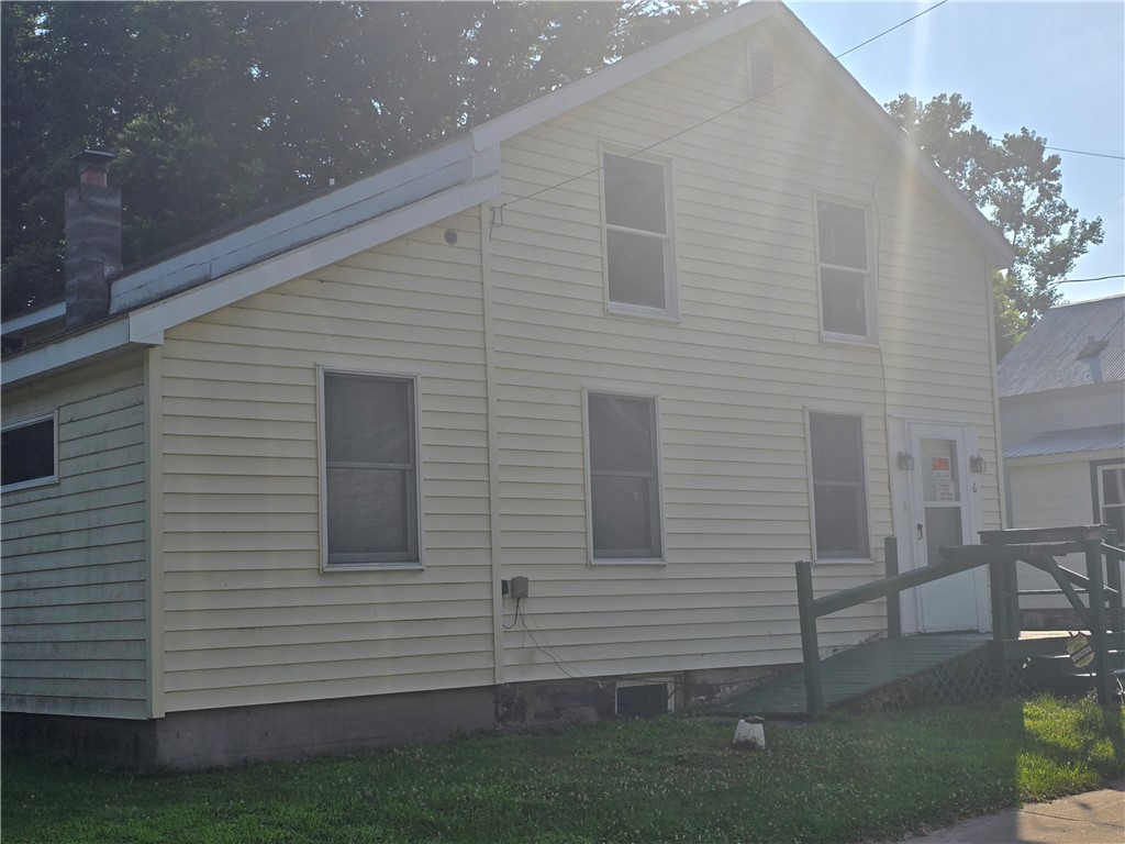 6 Ross Street