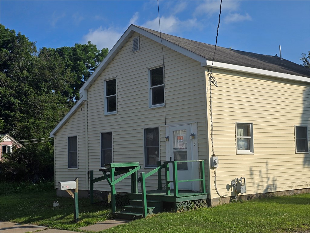 6 Ross Street