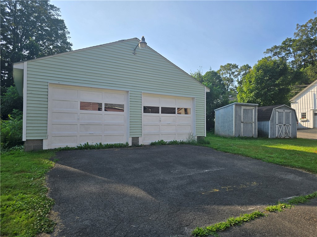 6 Ross Street