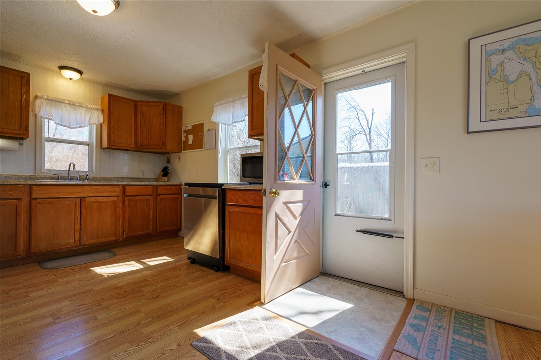 7804 Eagle Road, Wolcott, New York image 10