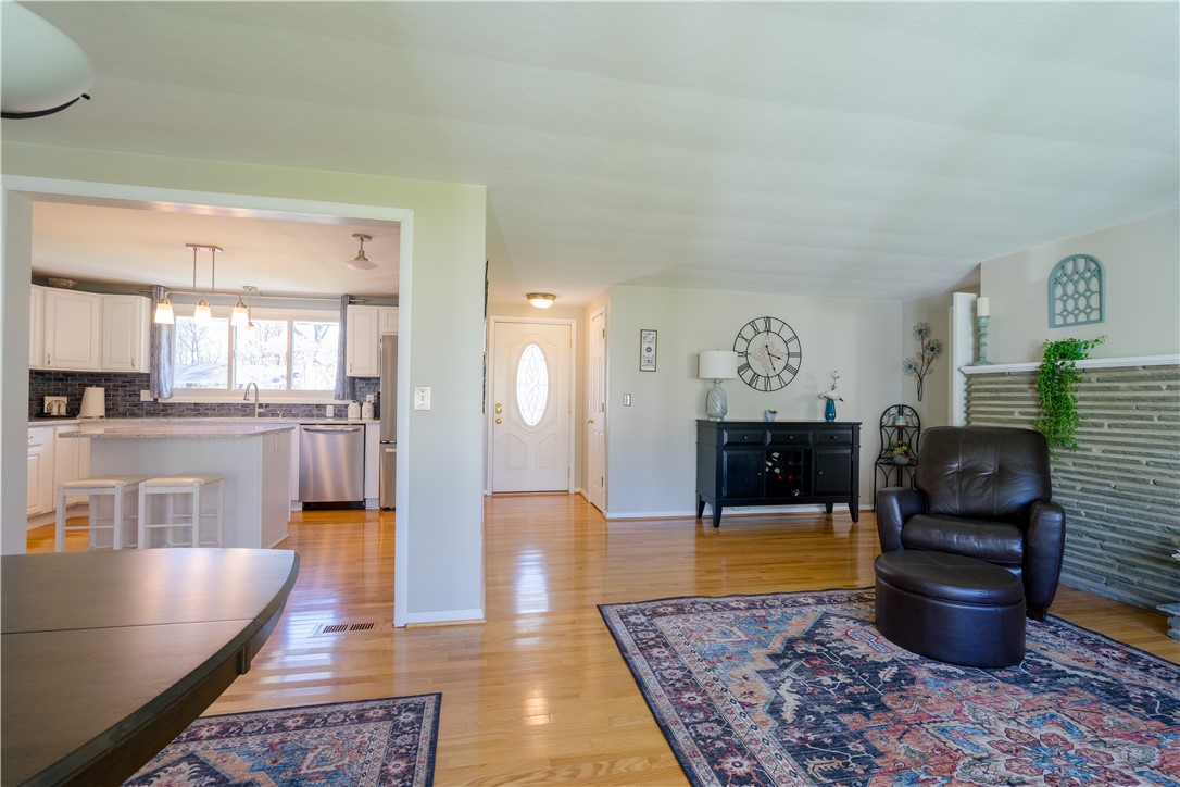 86 Maybrooke Road, Brighton, New York image 22