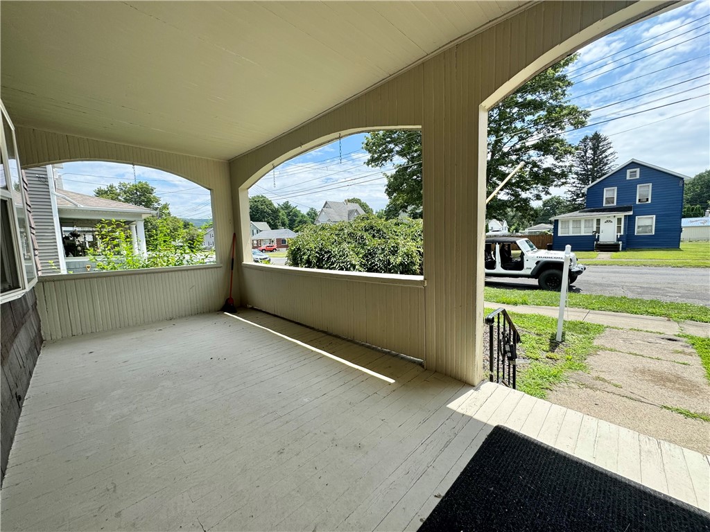224 Kingsbury Avenue