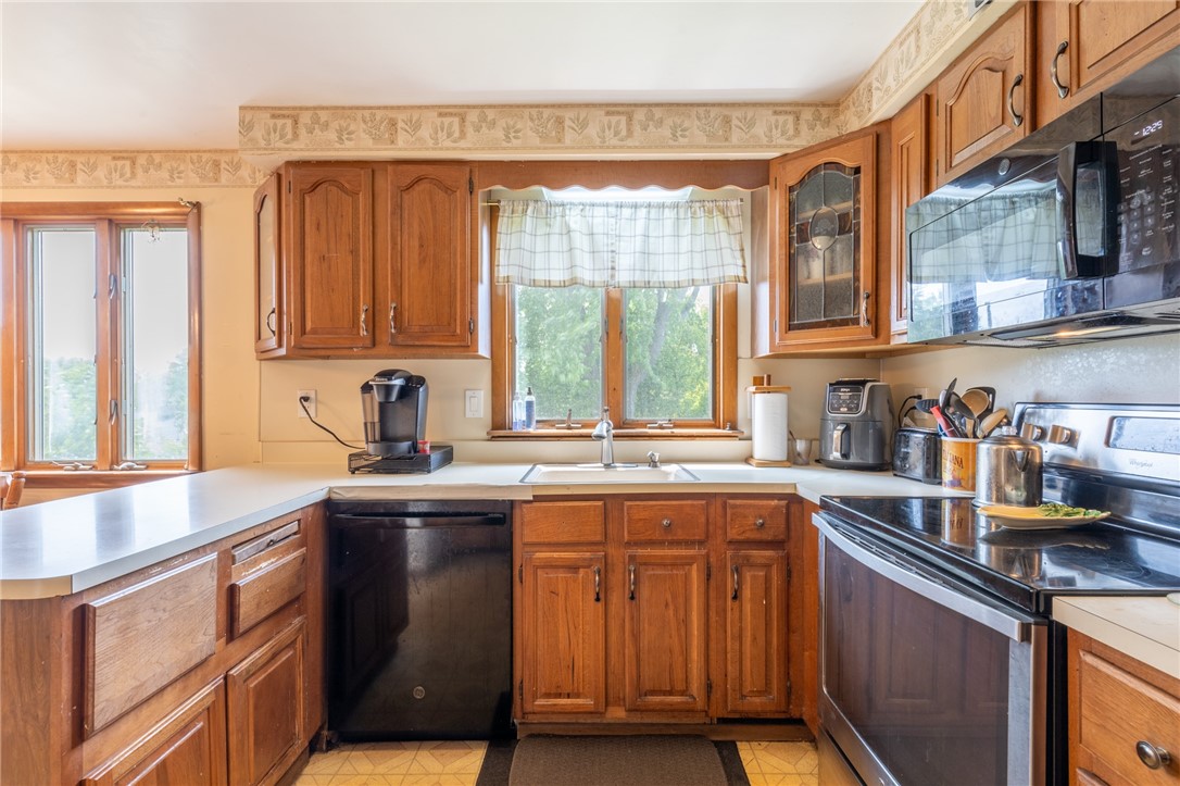 28 Fallingwood Terrace, Greece, New York image 19