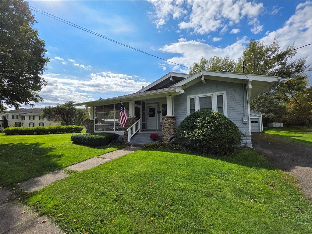 32 N Main Street