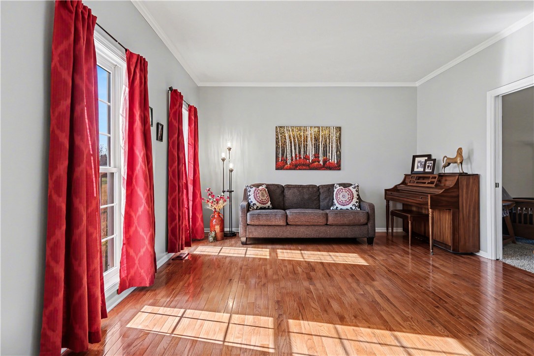 5 Knollwood Drive