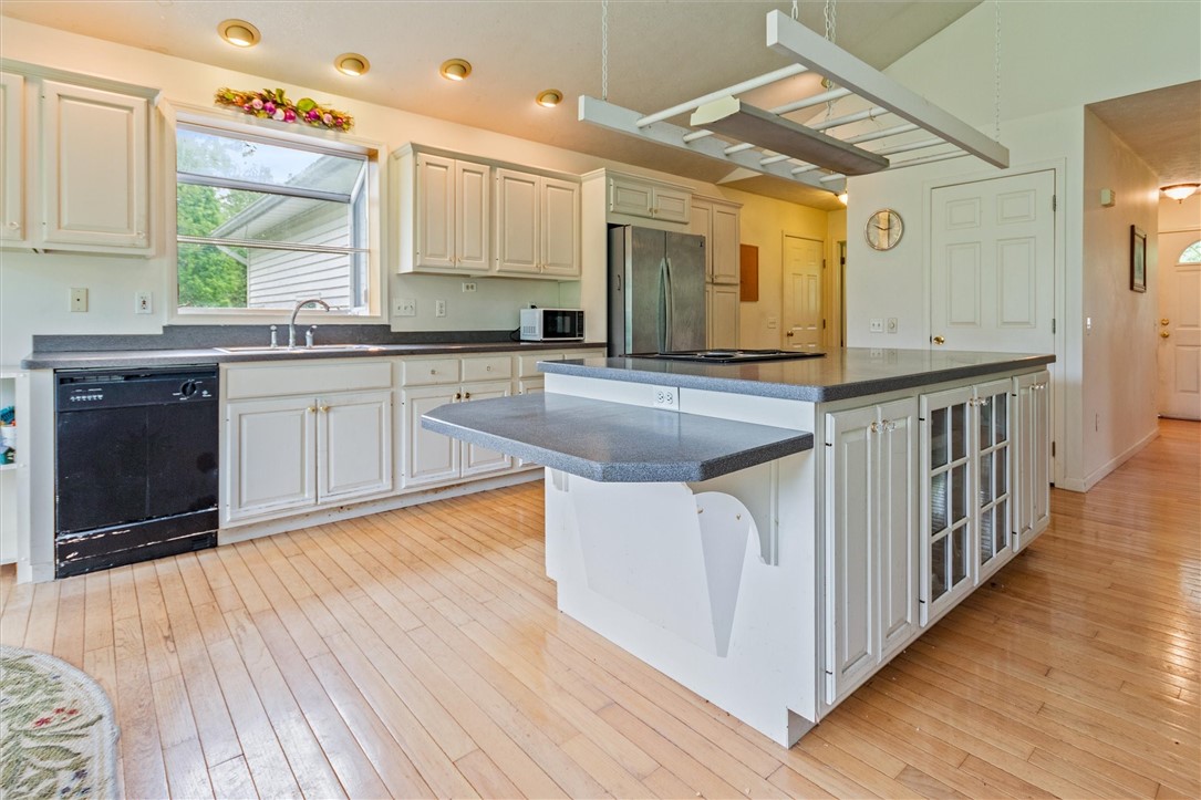 1092 Farmington Road Rd, Macedon, New York image 13