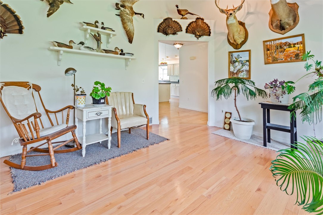 1092 Farmington Road Rd, Macedon, New York image 7