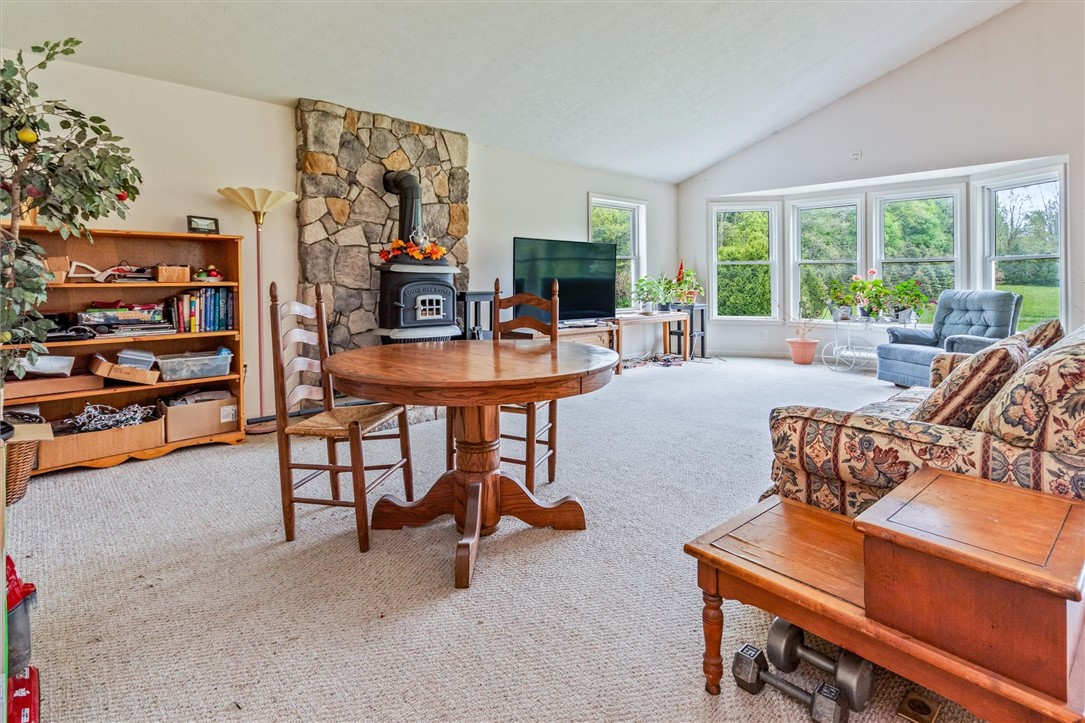 1092 Farmington Road Rd, Macedon, New York image 19