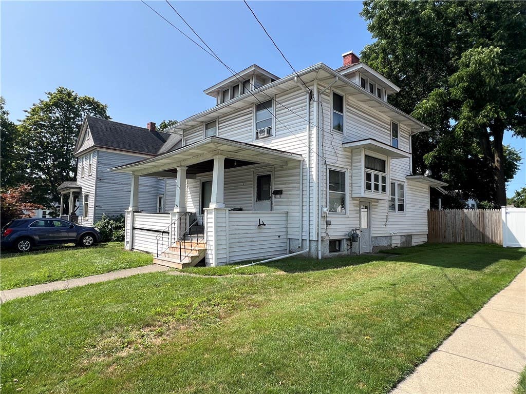 Photo of 903 Walnut Street, Elmira City, NY 14901 (MLS # R1701012)