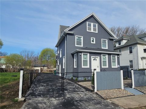 Photo of 131 Cameron Street, Rochester, NY 14606 (MLS # R1675793)
